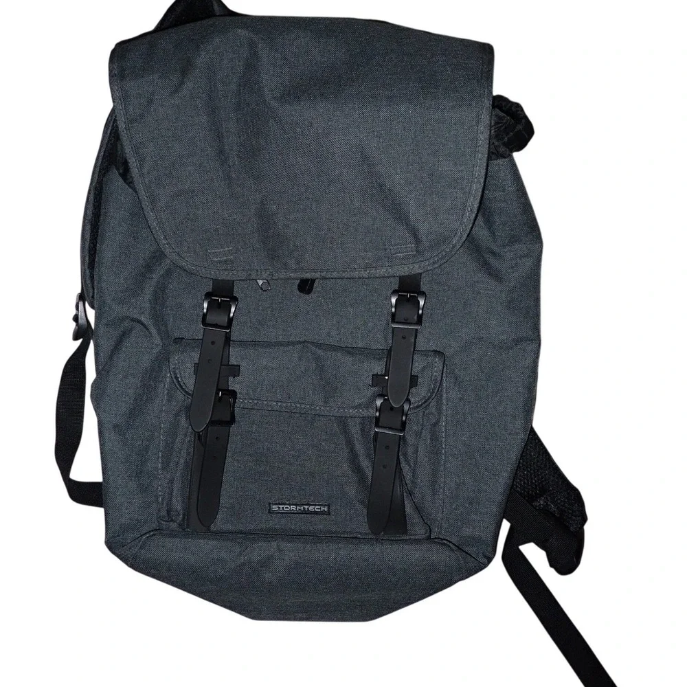 Stormtech Performance Oasis Backpack Laptop Storage Charcoal Grey Pockets